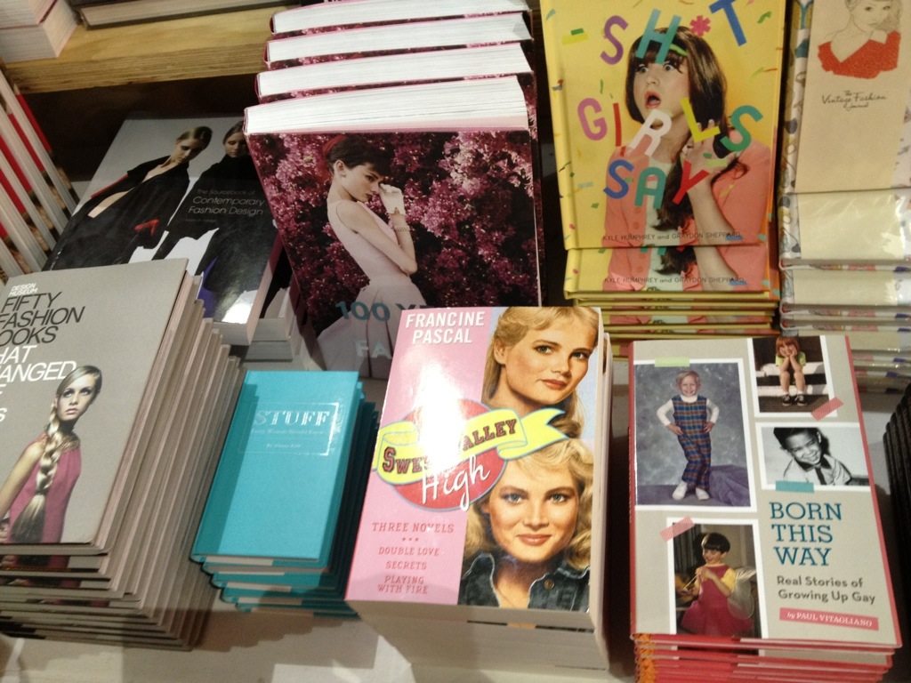 Urban Outfitters Books Shopping, Great books