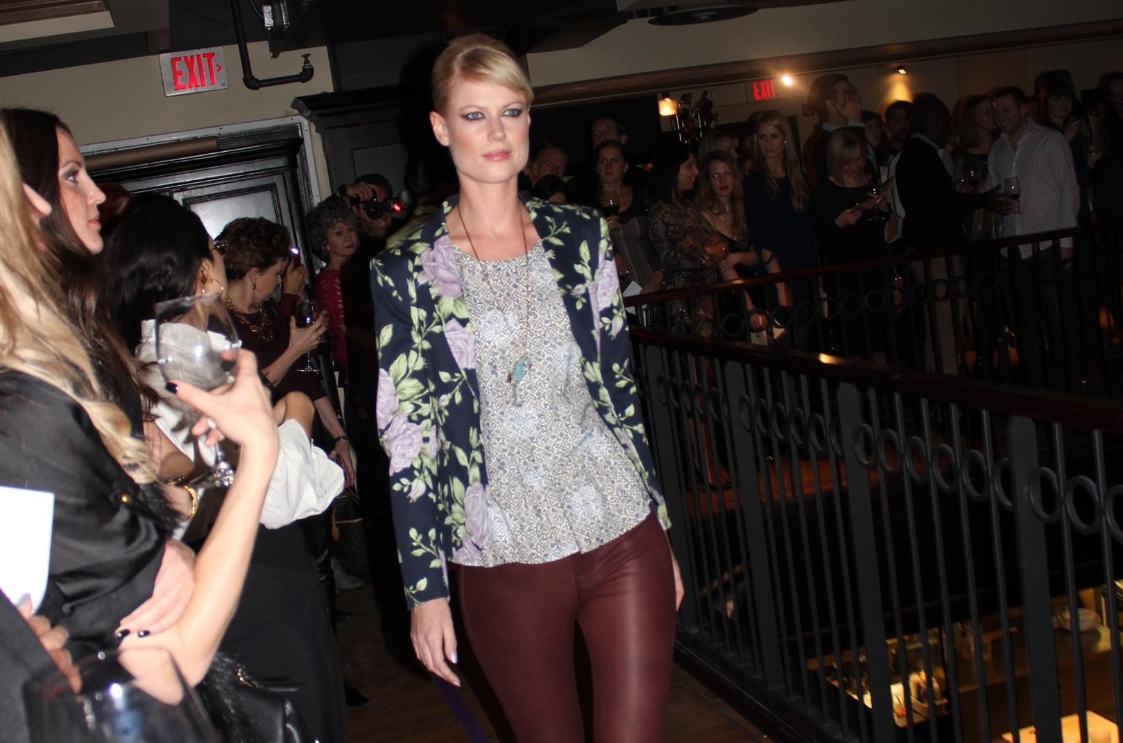 Model for Schmancy KIM