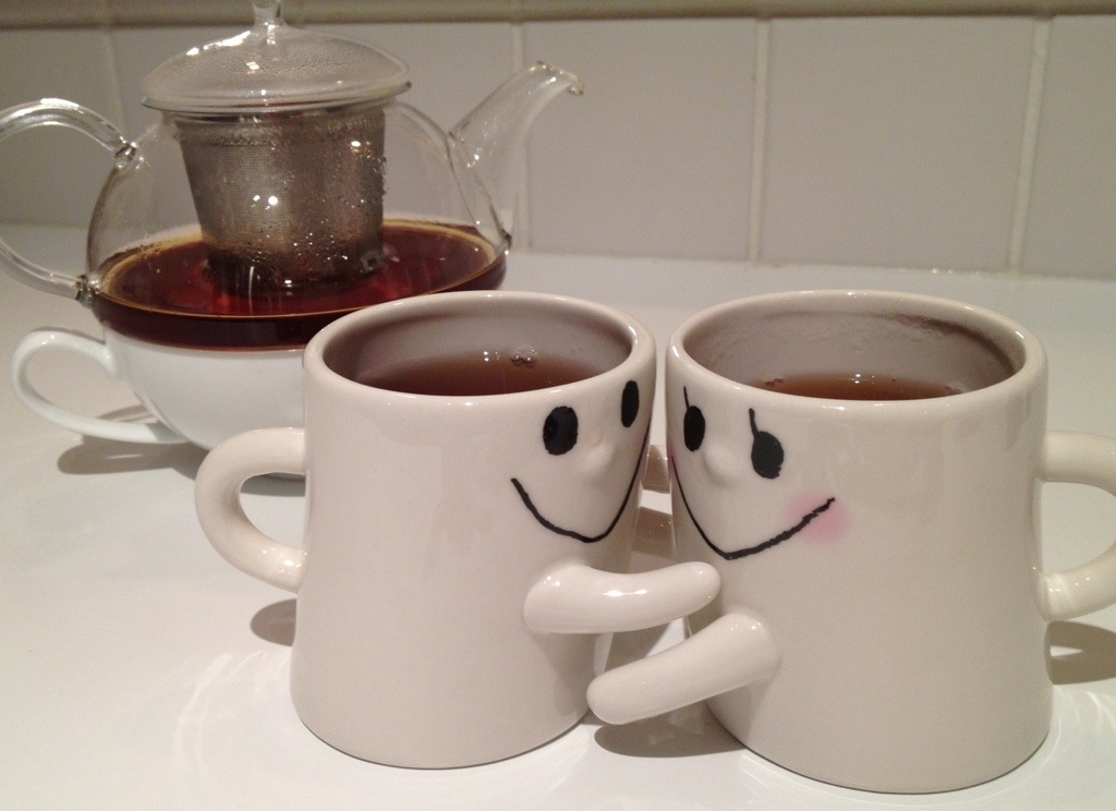 Hugging Tea Cups Cute Tea Cups