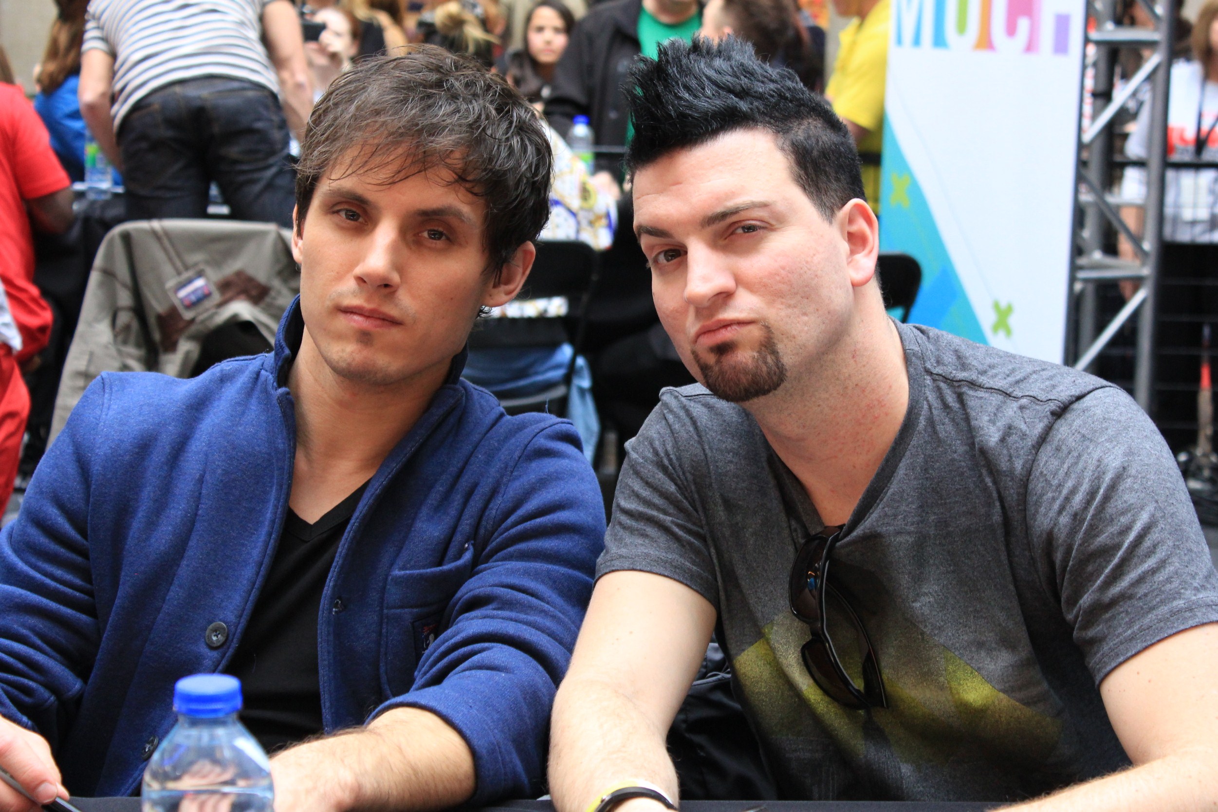 Marianas Trench Lead Guitar Matt Webb & Bass Guitar Mike Ayley Junos 2013 Fan Fare