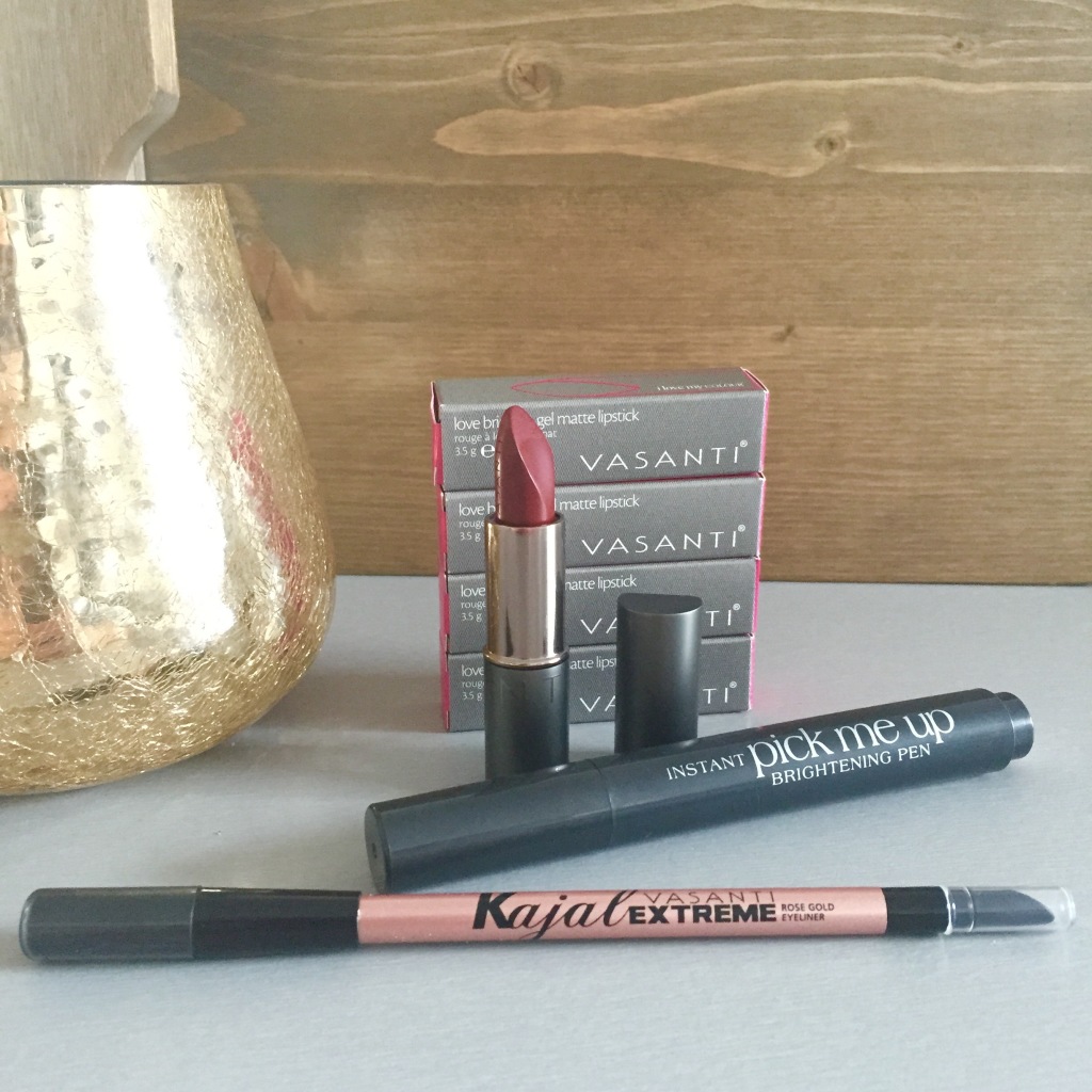 Vasanti_Cosmetics_M_Fab_Favourites_Giveaway