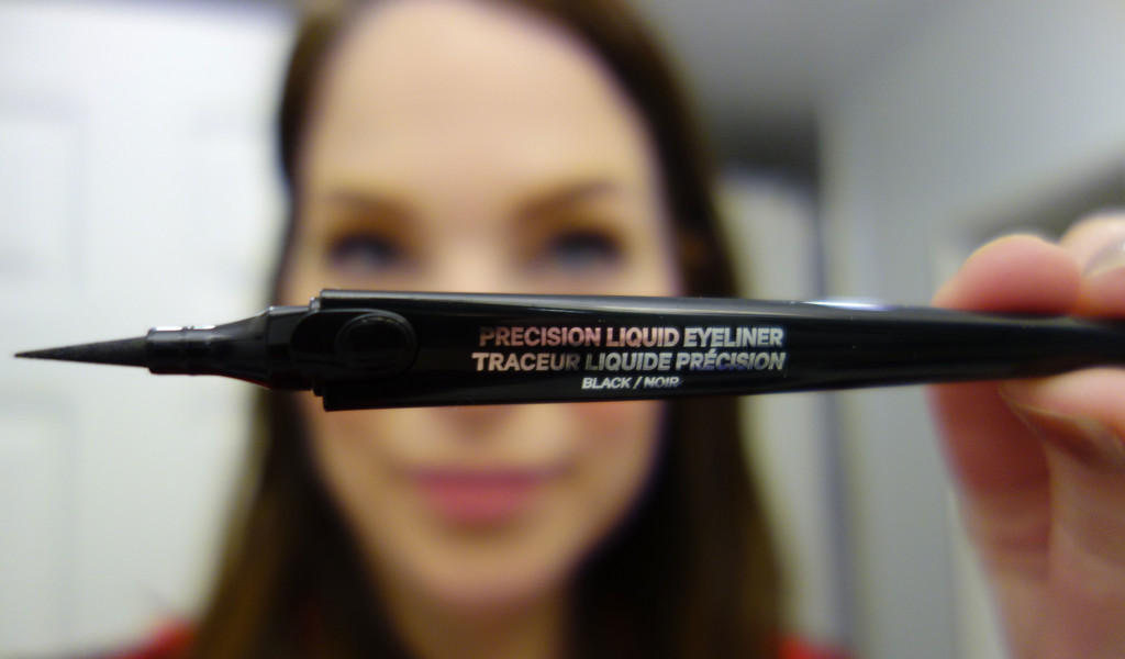 joe_fresh_Beauty_precision_Liquid_eyeliner_V2
