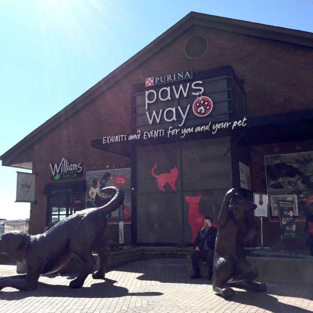 purina_PawsWay_building