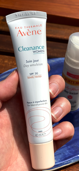 Avène Cleanance Day Emulsion Tinted SPF 30 